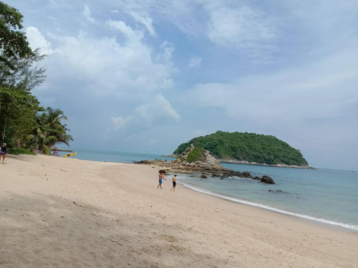 Purimas Resortel Rawai Exterior photo