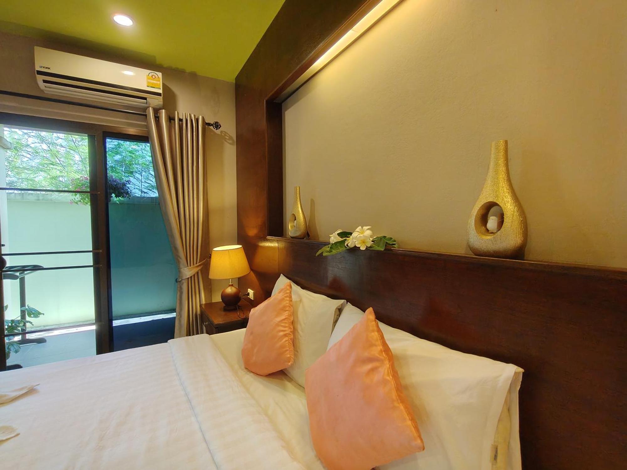 Purimas Resortel Rawai Exterior photo